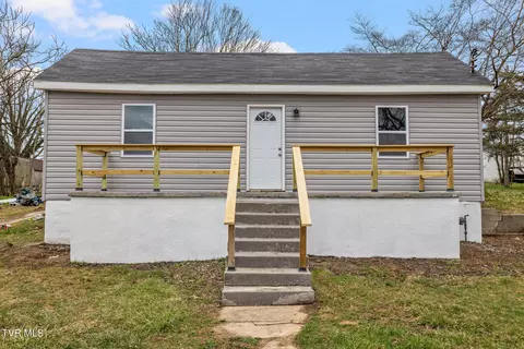 Exterior - 2152 Randolph Street Bristol Va 24201, Bristol, VA 24201 photo 3 of 4