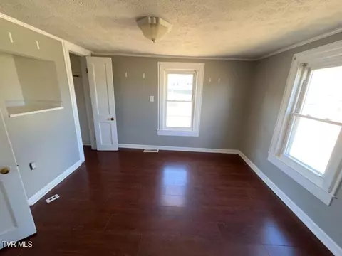 Bedroom - 137 Crestview Drive Fall Branch Tn 37656, Fall Branch, TN 37656 photo 3 of 3