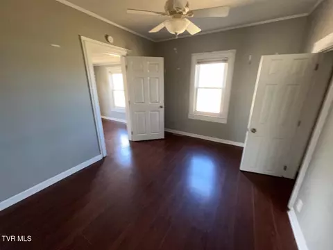 Bedroom - 137 Crestview Drive Fall Branch Tn 37656, Fall Branch, TN 37656 photo 2 of 3
