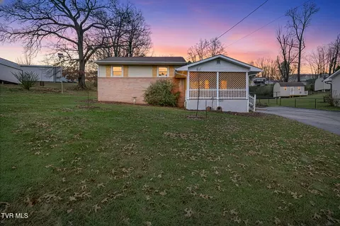 3304 Lightwood Street Kingsport Tn 37660, Kingsport, TN 37660
