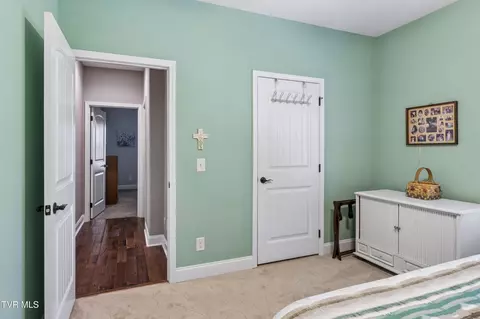 Bedroom - 1148 Cliffview Circle Gray Tn 37615, Gray, TN 37615 photo 6 of 9