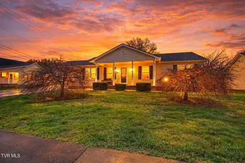 611 Fairmont Avenue Kingsport Tn 37660, Kingsport, TN 37660