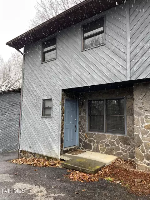 348 River Road A-6 Bluff City Tn 37618, Bluff City, TN 37618