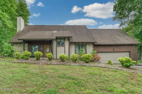 912 Katies Way Johnson City Tn 37615, Johnson City, TN 37615