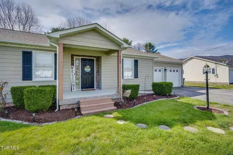 112 Isaac Lincoln Place Elizabethton Tn 37643, Elizabethton, TN 37643