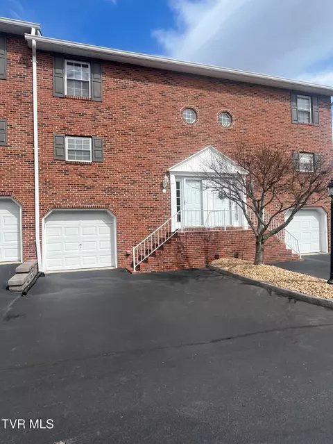 204 E Mountain View Road 40 Johnson City Tn 37601, Johnson City, TN 37601