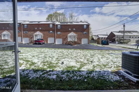 204 E Mountain View Road 40 Johnson City Tn 37601, Johnson City, TN 37601 photo 34