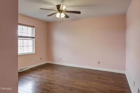 204 E Mountain View Road 40 Johnson City Tn 37601, Johnson City, TN 37601 photo 18
