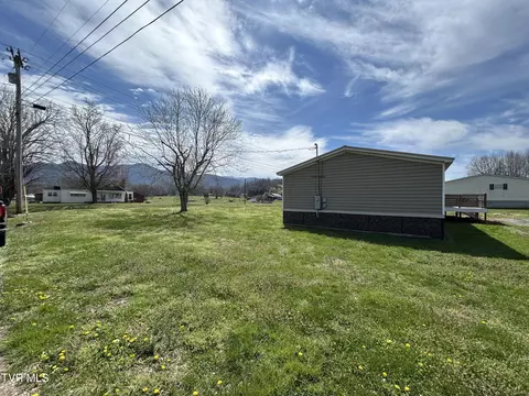 Exterior - 1861 Corby Bridge Road Chuckey Tn 37641, Chuckey, TN 37641 photo 5 of 6