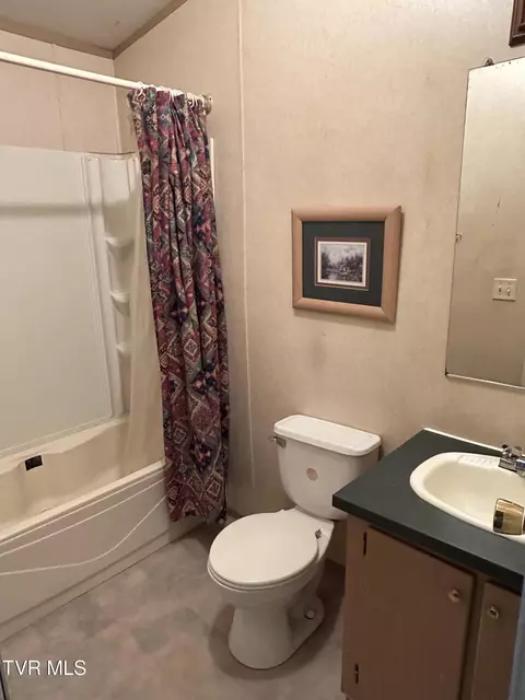 Bath - 1861 Corby Bridge Road Chuckey Tn 37641, Chuckey, TN 37641 photo 5 of 8