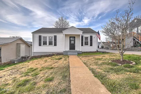 1921 Woodbine Street Kingsport Tn 37660, Kingsport, TN 37660