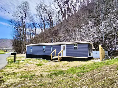 205 Polly Erwin Road Erwin Tn 37650, Erwin, TN 37650