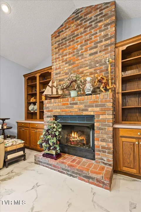 Other - 515 Scioto Road Unicoi Tn 37692, Unicoi, TN 37692 photo 9 of 17