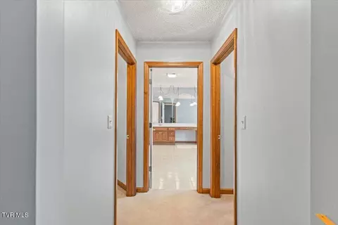 Entry Way - 515 Scioto Road Unicoi Tn 37692, Unicoi, TN 37692 photo 6 of 9