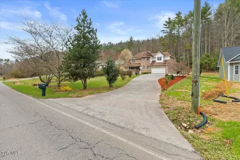 Exterior - 515 Scioto Road Unicoi Tn 37692, Unicoi, TN 37692 photo 3 of 7