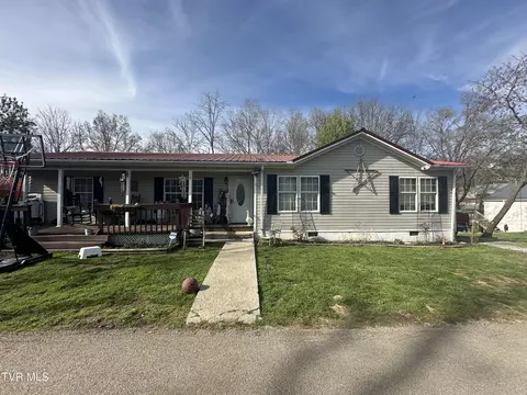 165 Mcnabb Street Newport Tn 37821, Newport, TN 37821