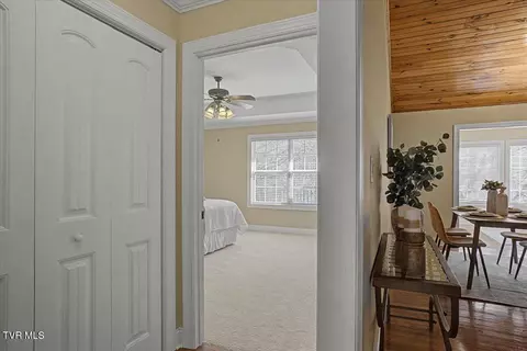 Entry Way - 34 Bridgewater Court - Gray Tn 37615, Gray, TN 37615 photo 4 of 5