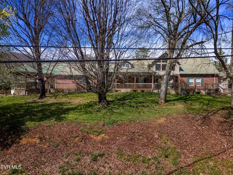 1645 E Main Street Rogersville Tn 37857, Rogersville, TN 37857
