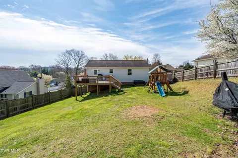 Exterior - 283 Ridgeview Drive Gray Tn 37615, Gray, TN 37615 photo 8 of 16