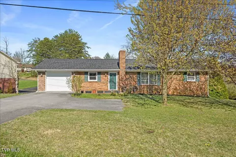 1605 SW Avenue Johnson City Tn 37604, Johnson City, TN 37604