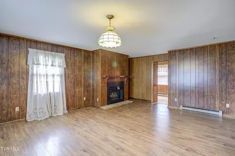 Living - 345 Monroe Street Bristol Va 24201, Bristol, VA 24201 photo 5 of 5