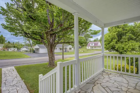 Exterior - 345 Monroe Street Bristol Va 24201, Bristol, VA 24201 photo 4 of 5