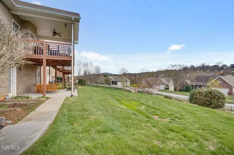 Exterior - 121 Springwinds Loop Johnson City Tn 37601, Johnson City, TN 37601 photo 9 of 11