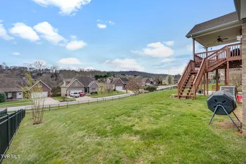 Exterior - 121 Springwinds Loop Johnson City Tn 37601, Johnson City, TN 37601 photo 5 of 11