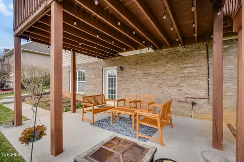 Exterior - 121 Springwinds Loop Johnson City Tn 37601, Johnson City, TN 37601 photo 6 of 11