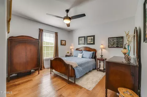 Bedroom - 4170 Chuckey Pike Chuckey Tn 37641, Chuckey, TN 37641 photo 4 of 8