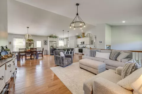 Other - 4170 Chuckey Pike Chuckey Tn 37641, Chuckey, TN 37641 photo 3 of 16