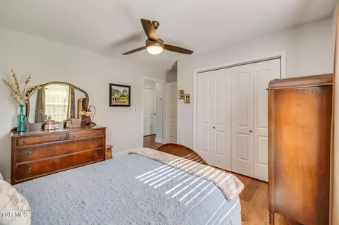 Bedroom - 4170 Chuckey Pike Chuckey Tn 37641, Chuckey, TN 37641 photo 5 of 8