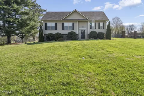 120 Hopper Road Johnson City Tn 37604, Johnson City, TN 37604