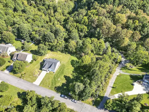 View/Area - 141 Queensgate Bristol Tn 37620, Bristol, TN 37620 photo 6 of 7