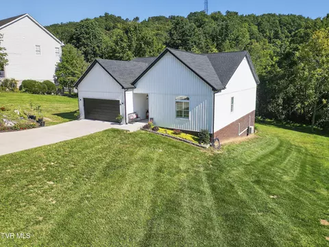 Other - 141 Queensgate Bristol Tn 37620, Bristol, TN 37620 photo 1 of 15