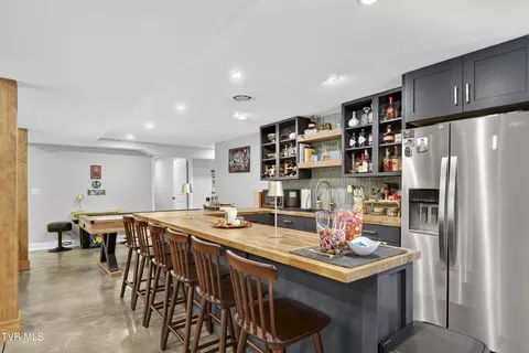 Kitchen - 141 Queensgate Bristol Tn 37620, Bristol, TN 37620 photo 6 of 7