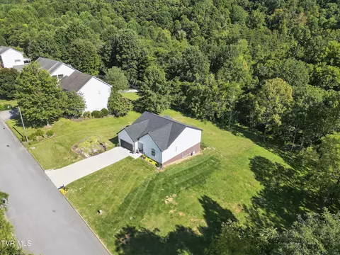 View/Area - 141 Queensgate Bristol Tn 37620, Bristol, TN 37620 photo 5 of 7