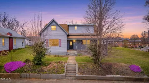 302 Wilson Avenue Johnson City Tn 37604, Johnson City, TN 37604