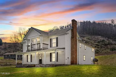 4025 Fox Creek Road Mouth Of Wilson Va 24363, Mouth Of Wilson, VA 24363