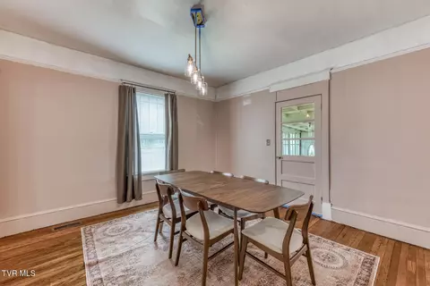 Dining - 440 Love Street Erwin Tn 37650, Erwin, TN 37650 photo 2 of 4