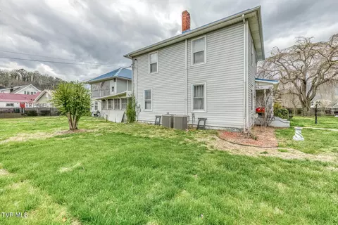 Exterior - 440 Love Street Erwin Tn 37650, Erwin, TN 37650 photo 8 of 13