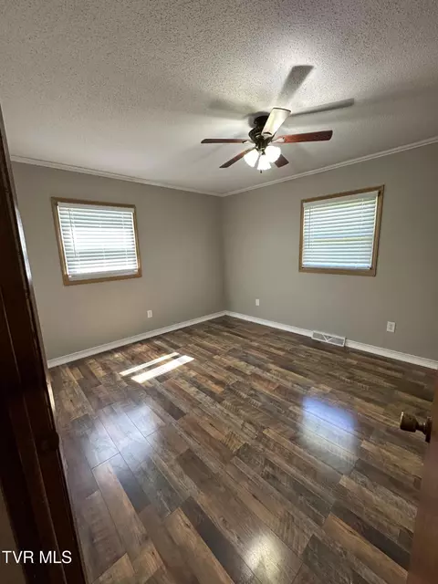 Bedroom - 106 Buffalo Court Erwin Tn 37650, Erwin, TN 37650 photo 5 of 6