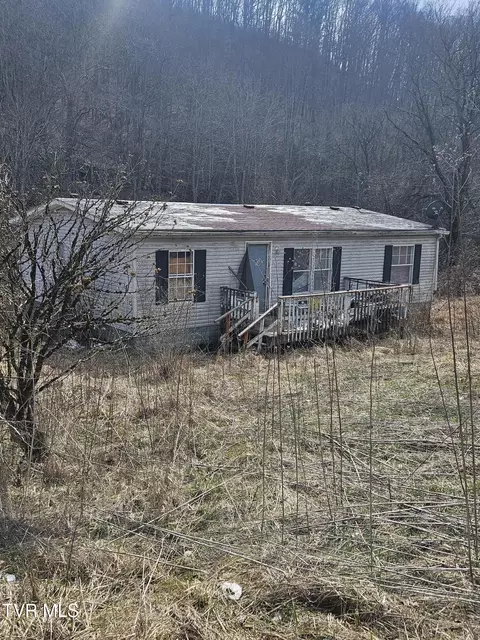 792 Adria Road North Tazewell Va 24630, North Tazewell, VA 24630