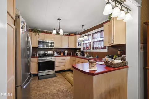 Kitchen - 418 Opekiska Street Erwin Tn 37650, Erwin, TN 37650 photo 1 of 3