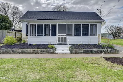 701 N Roan Street Elizabethton Tn 37643, Elizabethton, TN 37643