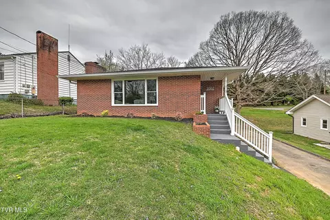 1002 Lincoln Avenue Johnson City Tn 37604, Johnson City, TN 37604
