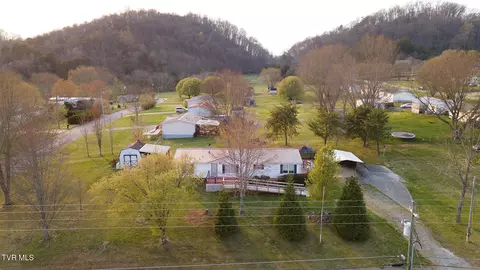 62 Roaming Drive Drive Chuckey Tn 37641, Chuckey, TN 37641