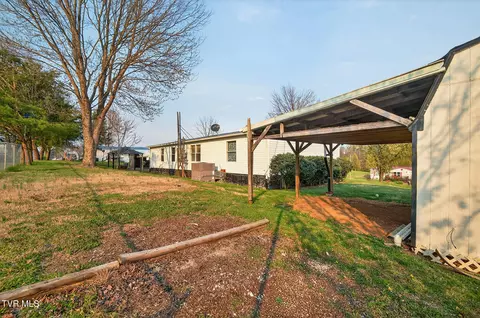 Exterior - 62 Roaming Drive Drive Chuckey Tn 37641, Chuckey, TN 37641 photo 5 of 8