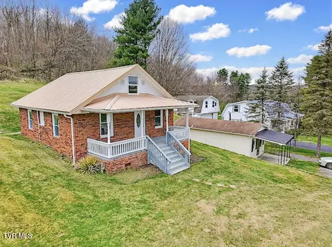 1927 E Fincastle Turnpike Tazewell Va 24651, Tazewell, VA 24651