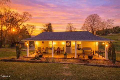 517 Cherokee Drive Mount Carmel Tn 37645, Mount Carmel, TN 37645